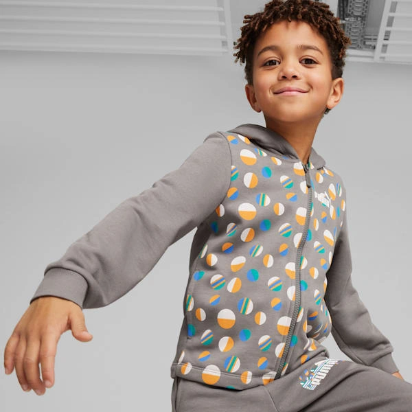 ESS+ SUMMER CAMP: ¡Chaqueta con cremallera para peques PUMA! Verano, diversión, estilo asegurado.
